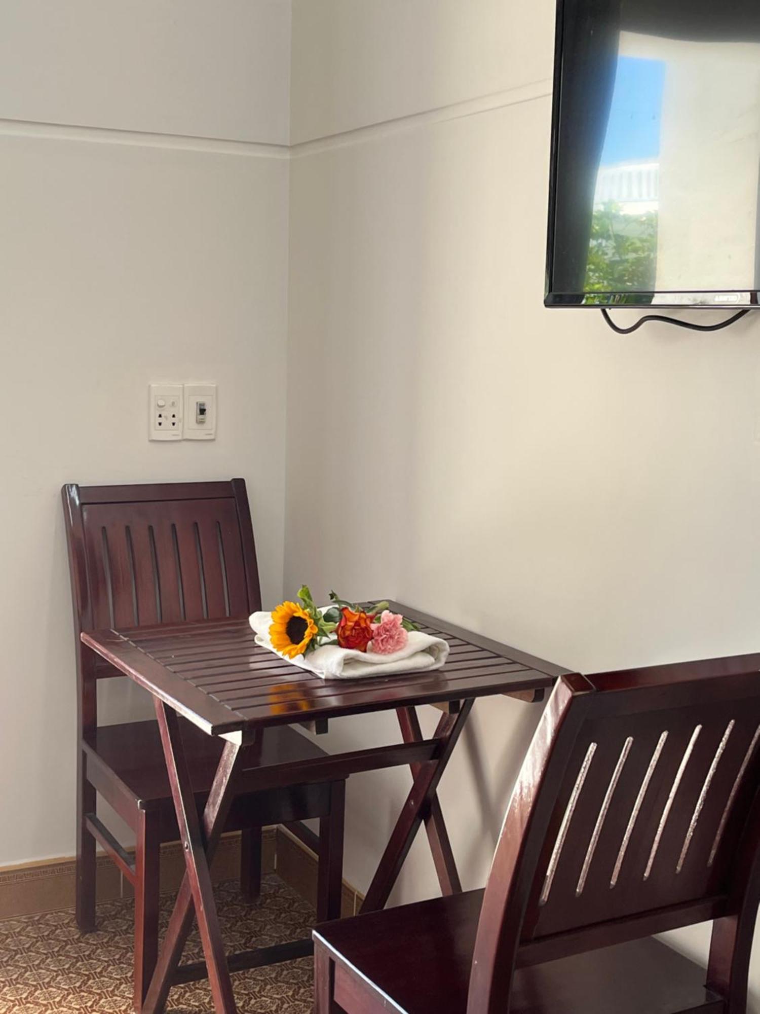 Village Love Homestay Hội An Buitenkant foto